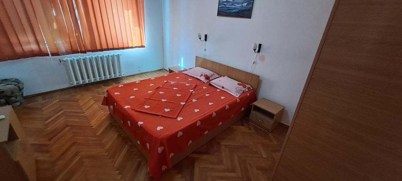 מנגליה Apartament Grigore Etaj 2 מראה חיצוני תמונה